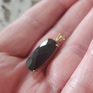 10k Yellow Gold Checkerboard Onyx Vintage Pendant- North South Design